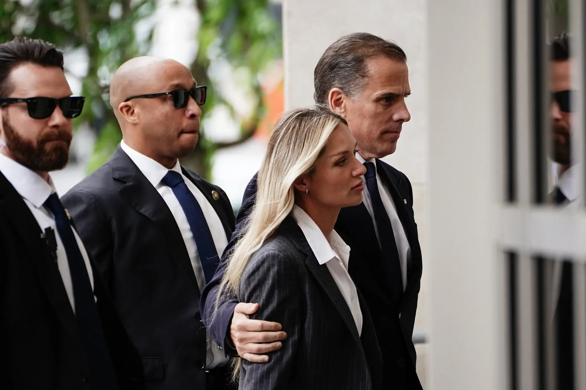 Хантера Байдена визнали винним у справі про зброю